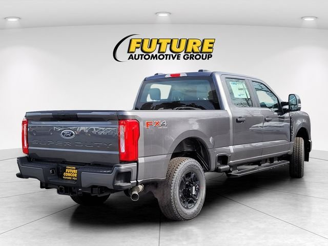New 2026 Carbonized Gray Metallic Ford F-250® XL image 31