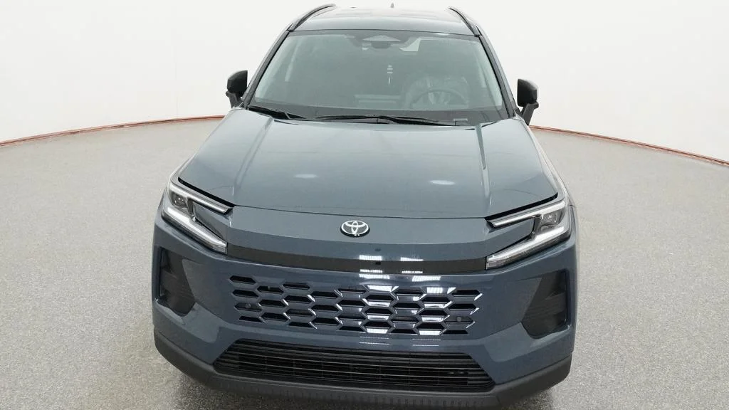 New 2026 Storm Cloud Toyota XLE Premium image 18