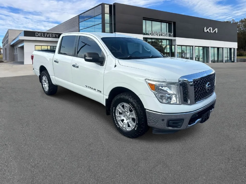 Used 2018 White Nissan SV image 1