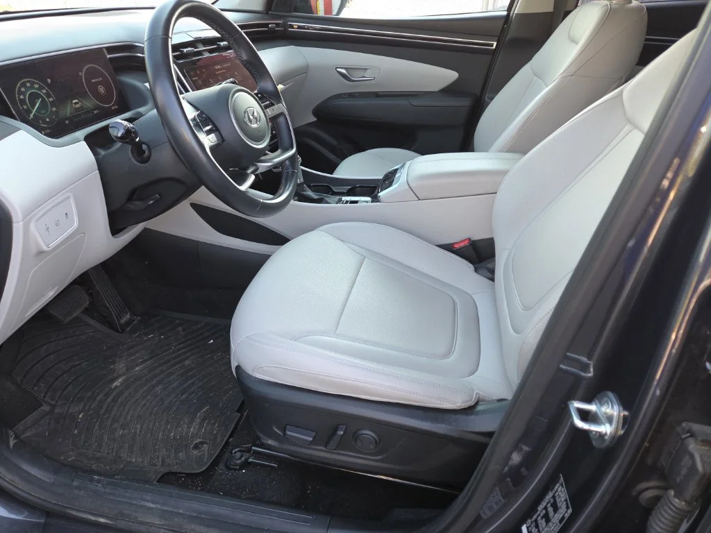 Used 2024 Gray Hyundai SEL image 16