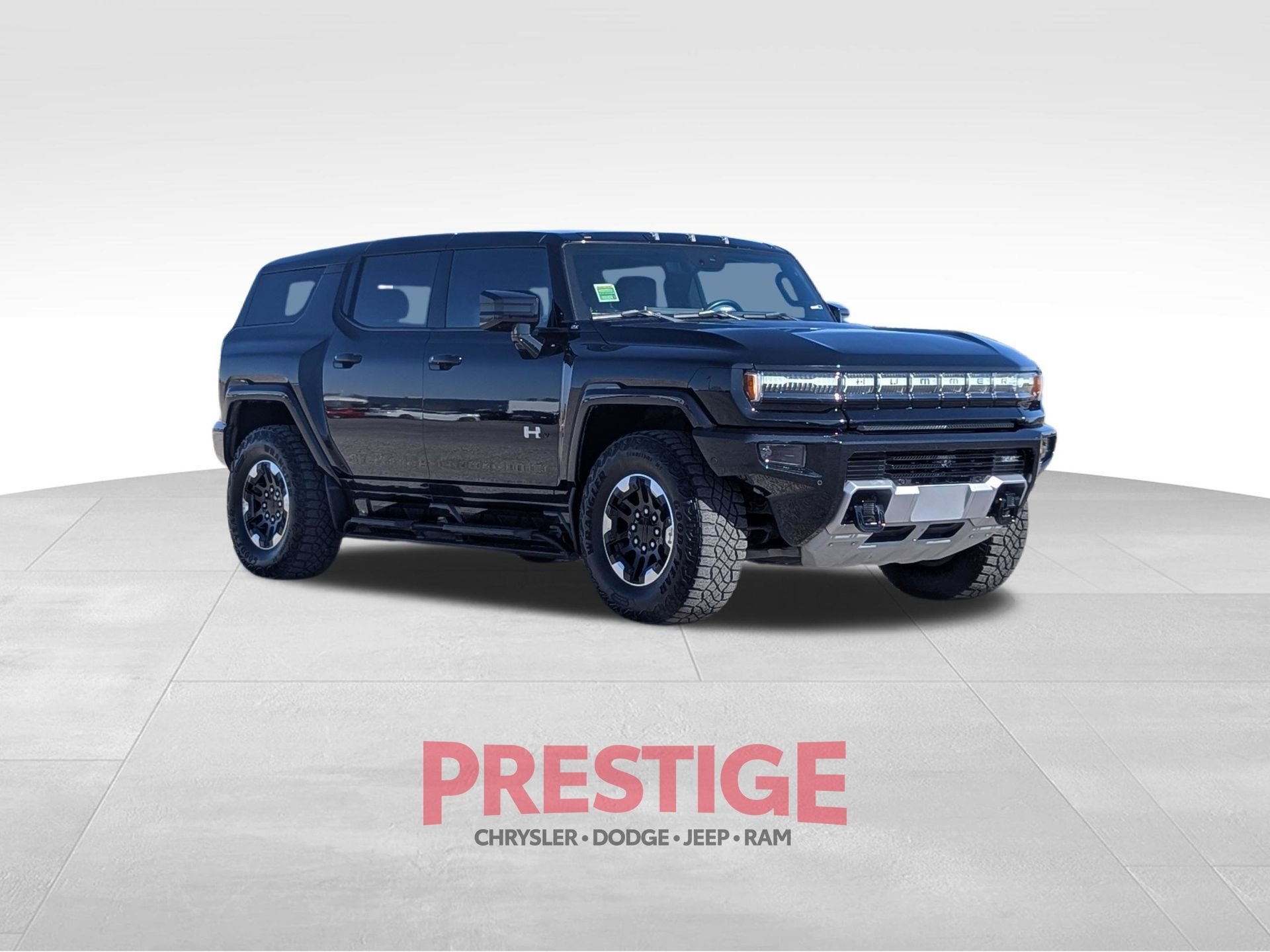 Used 2024 Black GMC 2X image 8