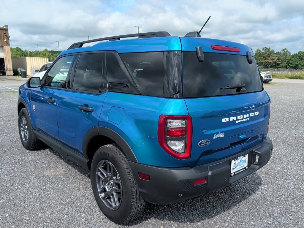 Used 2025 Blue Metallic Ford Big Bend image 6