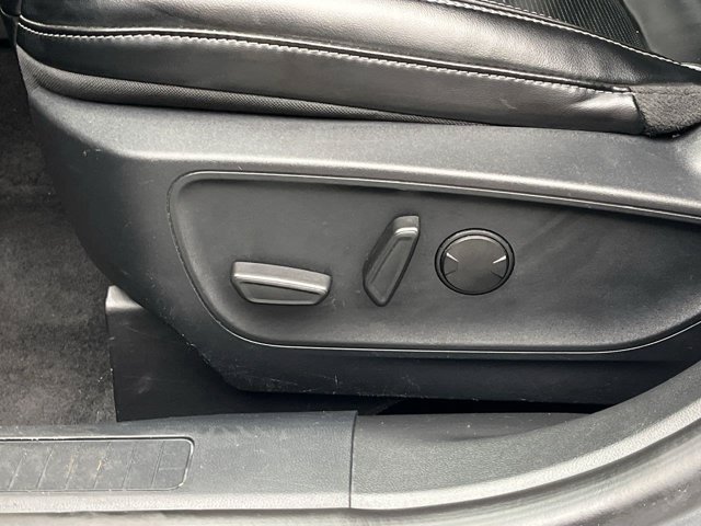 Used 2024 Iconic Silver Ford Platinum image 11