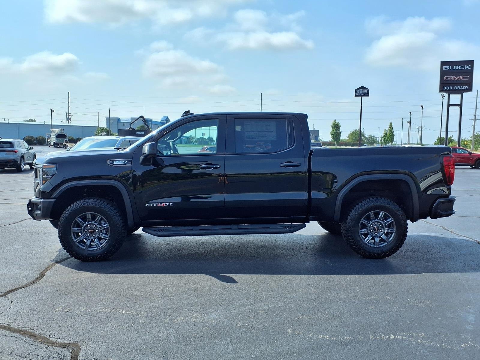 2026 GMC Sierra 1500 AT4X - Photo 19