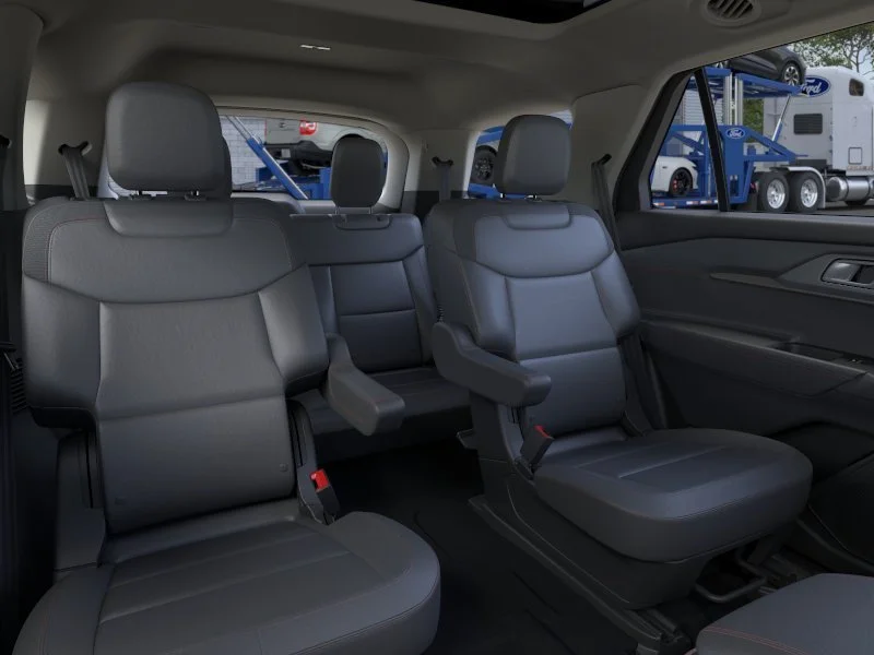 New 2026 Space White Metallic Ford Active image 11