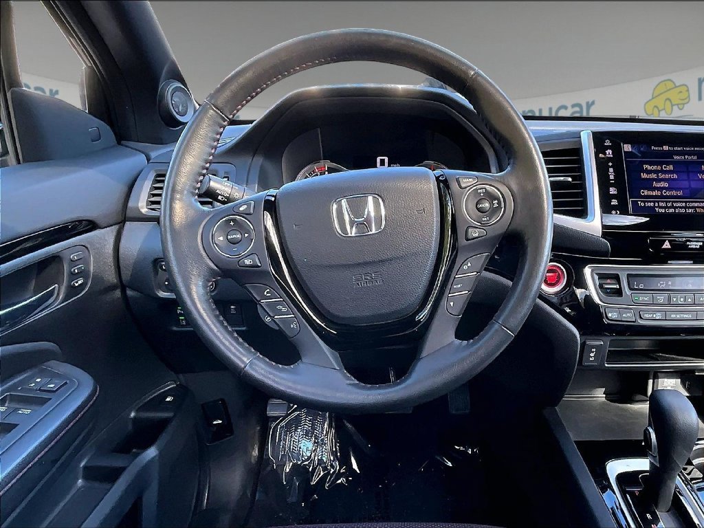 Used 2017 Black Honda Black Edition image 17