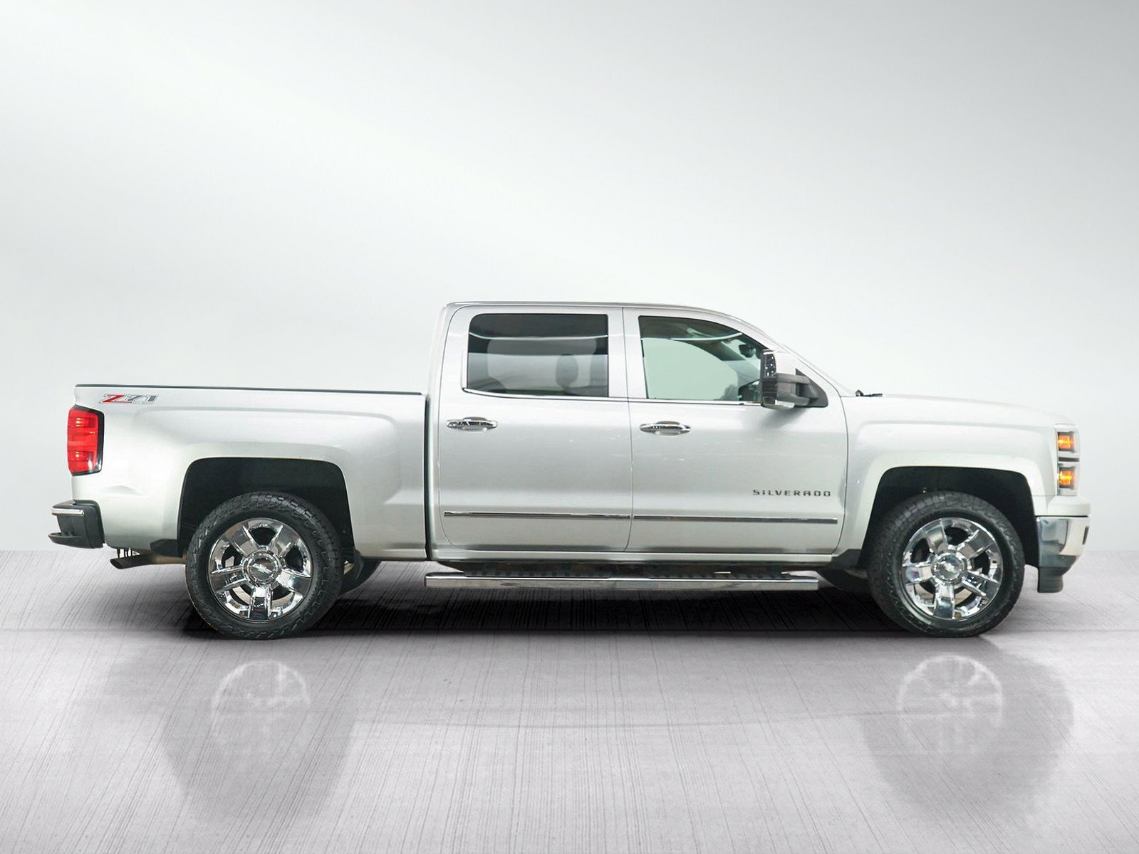 Used 2015 Silver Ice Metallic Chevrolet LTZ image 6