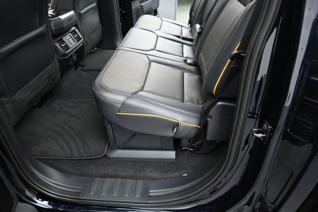 New 2026 Antimatter Blue Metallic Ford XLT image 25