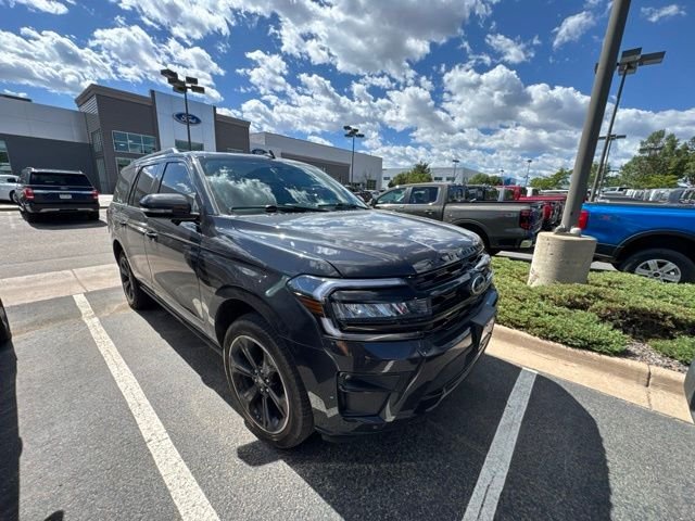 Used 2024 Gray Ford Limited image 2