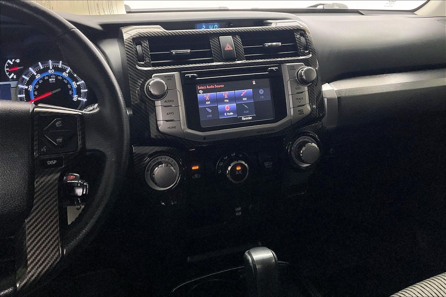Used 2018 Super White Toyota SR5 image 5