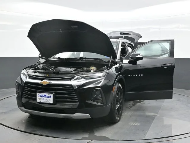 Used 2020 Black Chevrolet LT image 30