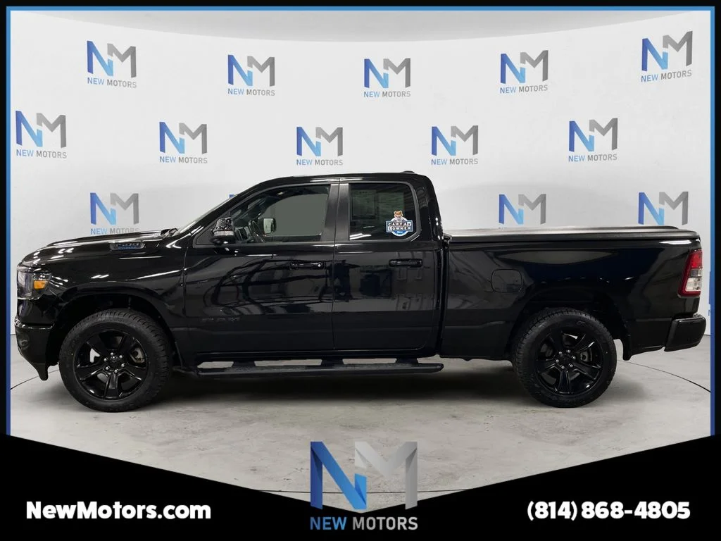 Used 2022 Diamond Black Ram Big Horn/Lone Star image 2