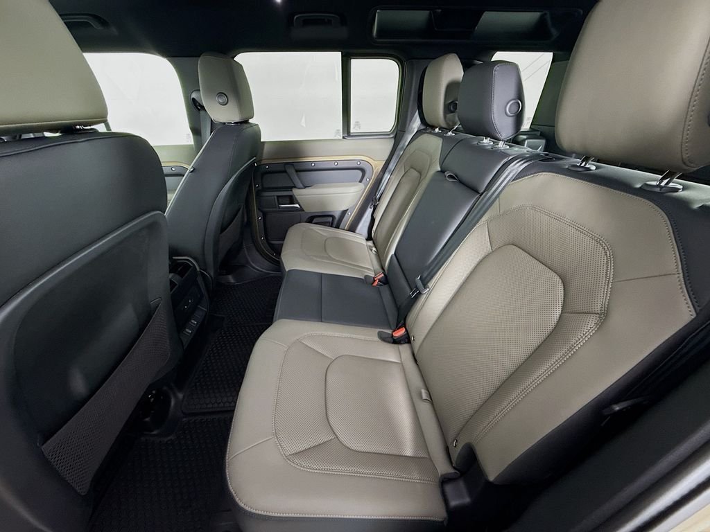 New 2026 Gondwana Stone Land Rover X-Dynamic SE image 25