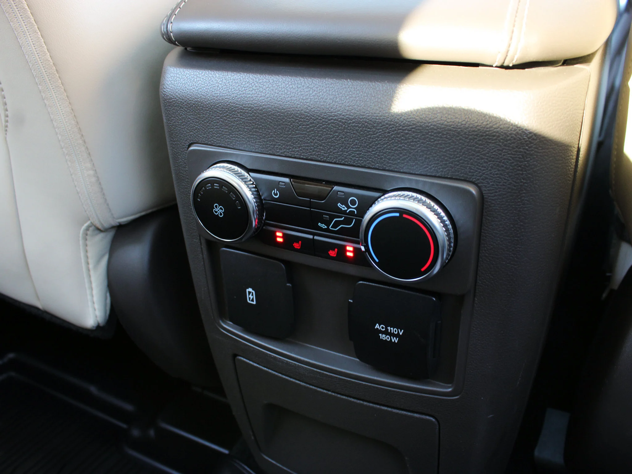 Certified Used 2023 Black Ford Platinum * No Accidents | Apple CarPlay | Luxury 3-Row SUV | Bang & Olufsen | Adaptive Cruise image 22