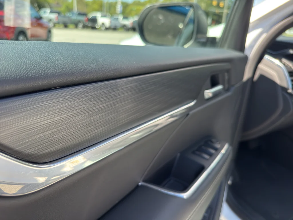 2025 GMC Acadia Elevation - Photo 13