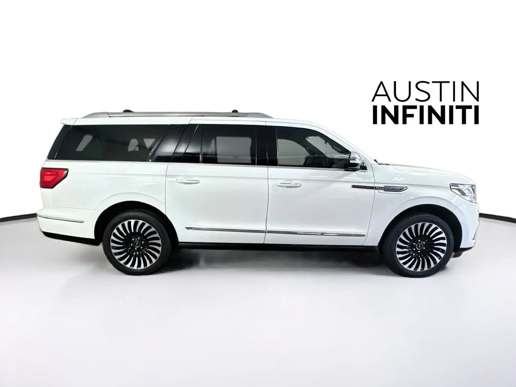 Used 2021 White Lincoln Black Label image 8