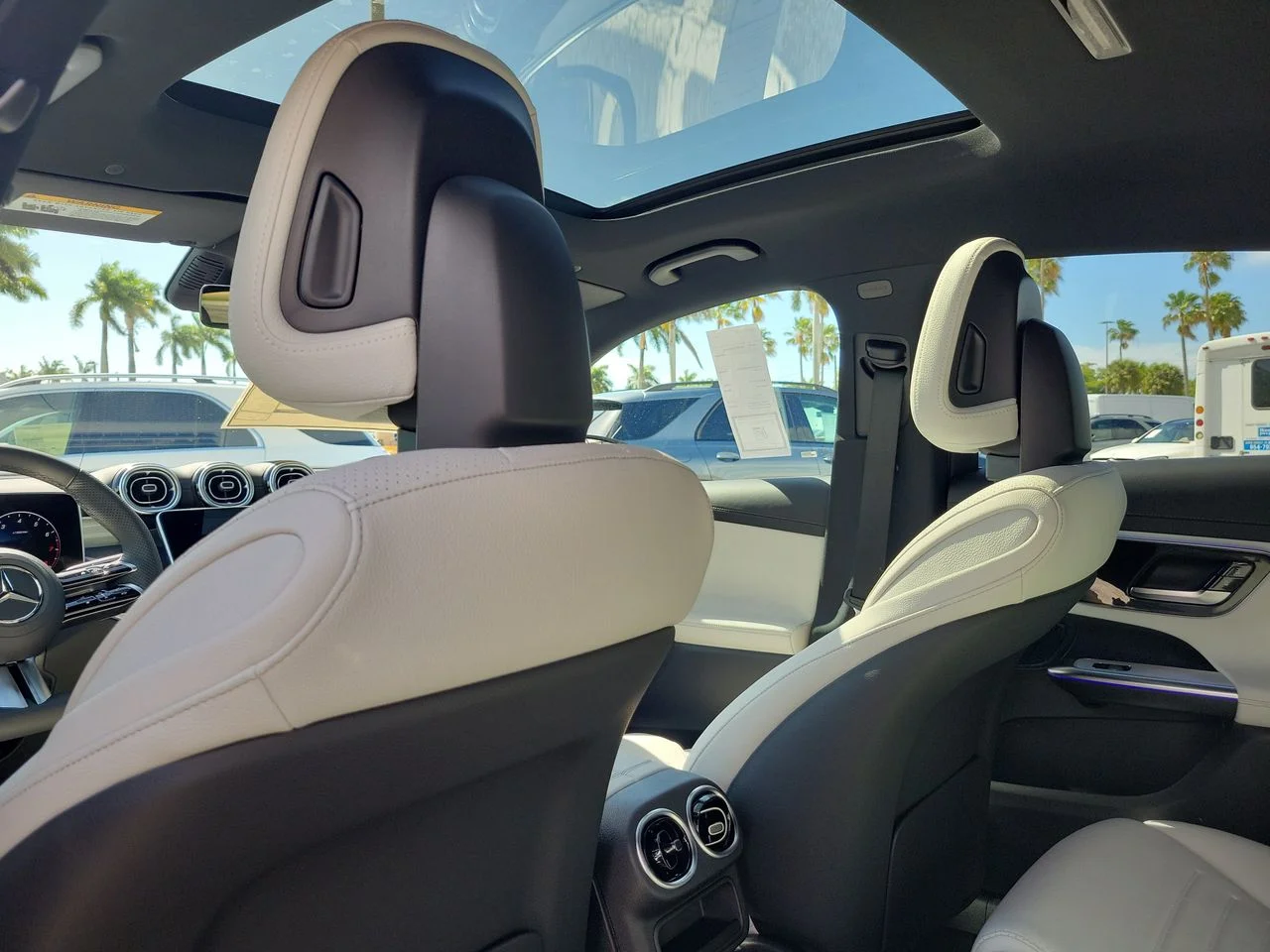 New 2026 Starling Blue Metallic Mercedes-Benz GLC 300 image 13