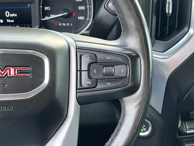 Used 2021 White GMC Elevation image 29