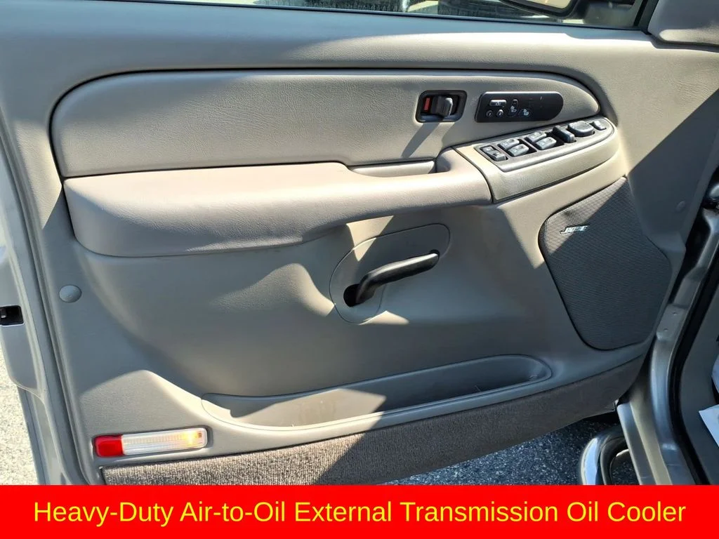 Used 2005 Silver GMC SLT image 21