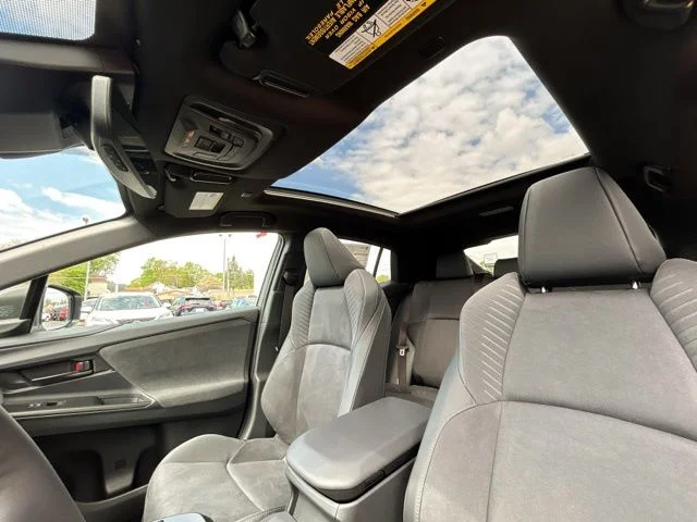 New 2026 Wind Chill Pearl with Midnight Black Metallic roof <sup>1</sup> Toyota  XSE image 35