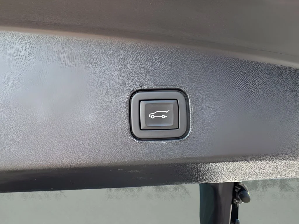 Used 2024 Red Cadillac Sport image 28