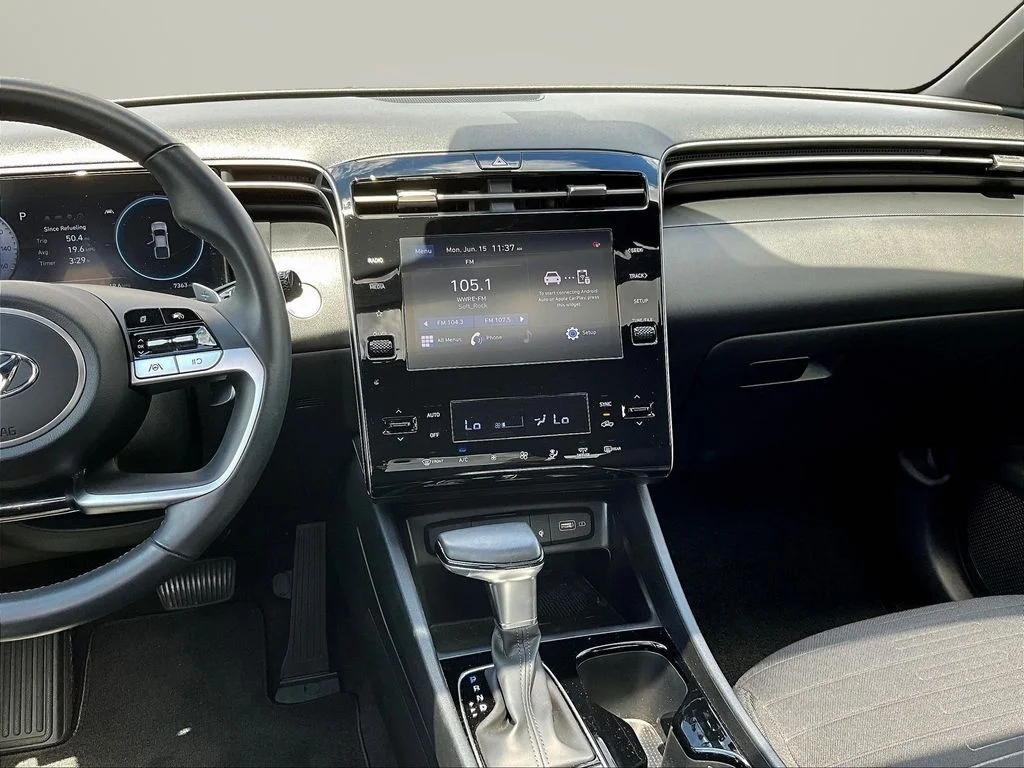 Used 2022 Gray Hyundai SEL Premium image 10