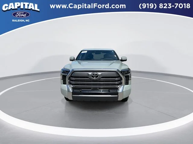 Used 2025  Toyota Limited image 3