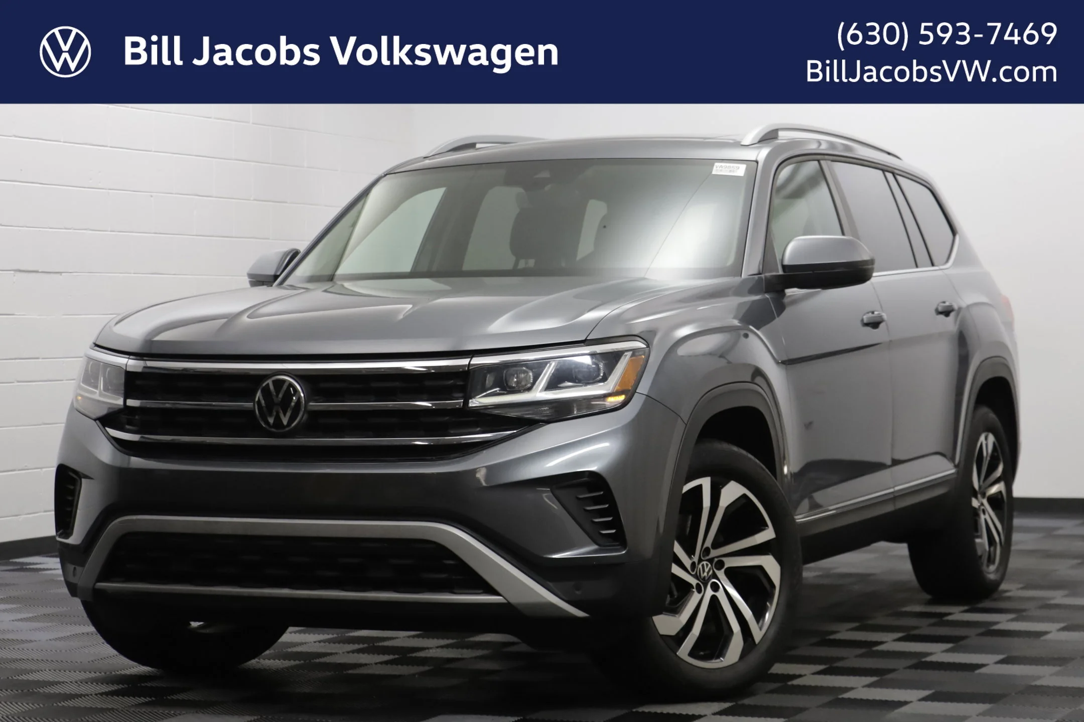 Used 2022 Platinum Gray Metallic Volkswagen 2.0T SEL image 1