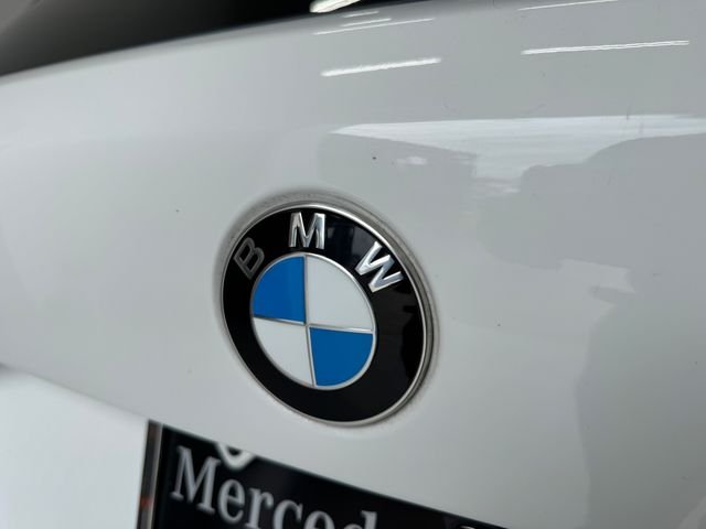 Used 2021 Alpine White BMW sDrive40i image 37