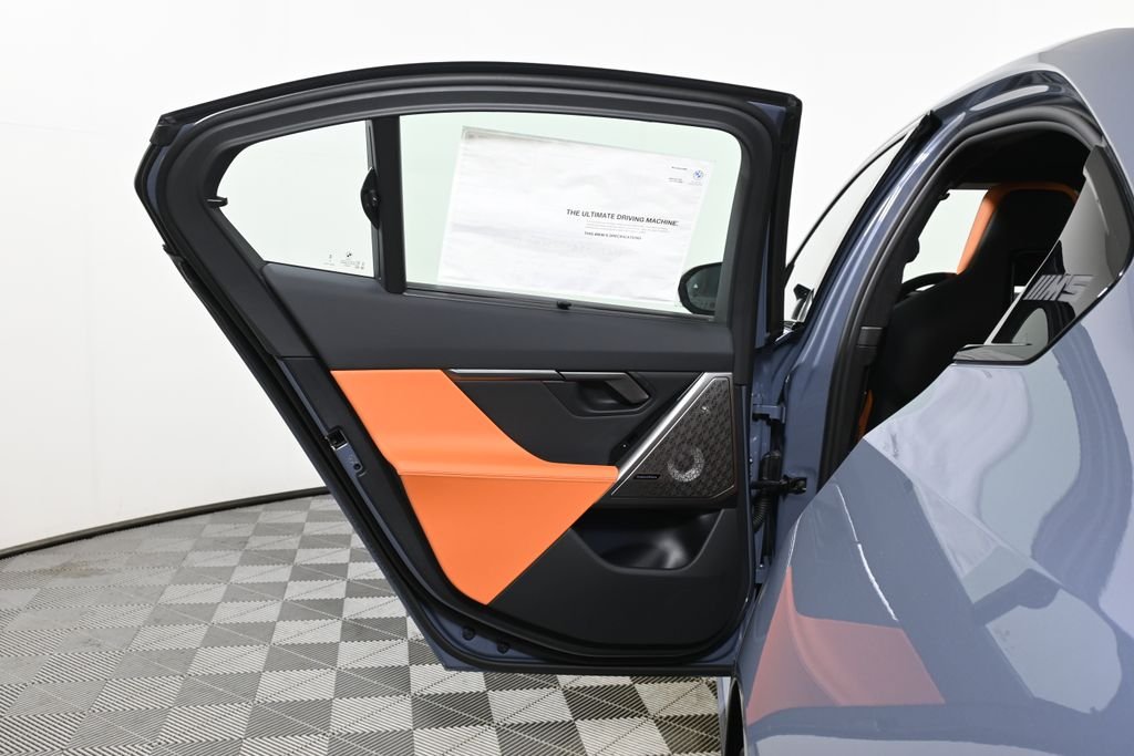 New 2026 Storm Bay Metallic BMW Base image 33