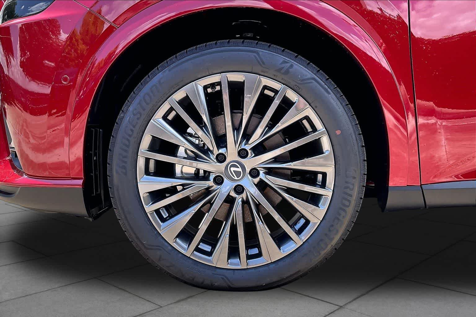 New 2026 Matador Red Mica Lexus LUXURY image 20