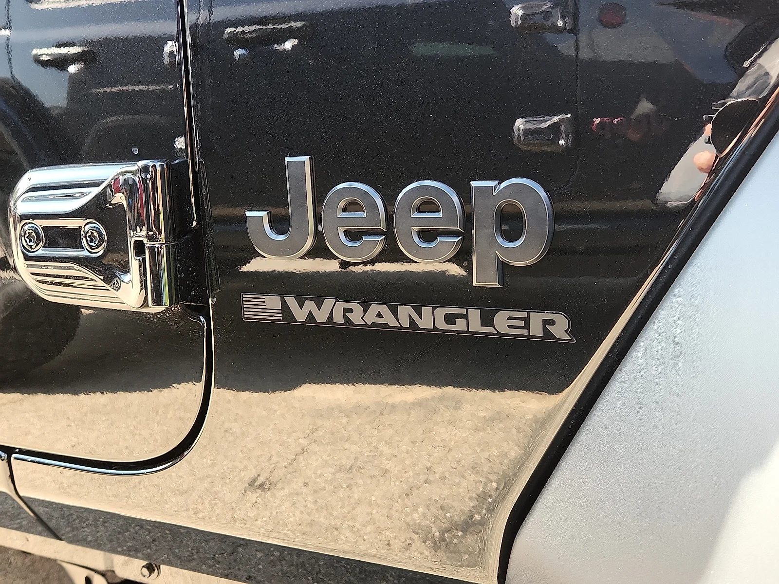 New 2027 Black Clear-Coat Paint Jeep 4-DOOR SPORT image 5