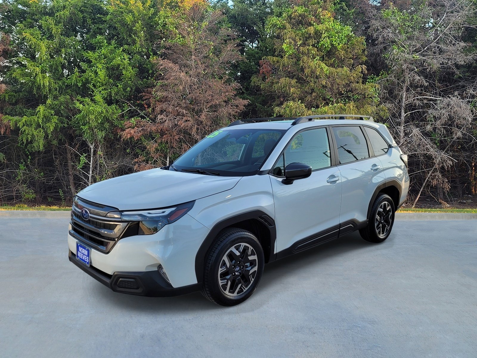 2025 Subaru Forester Premium's photo