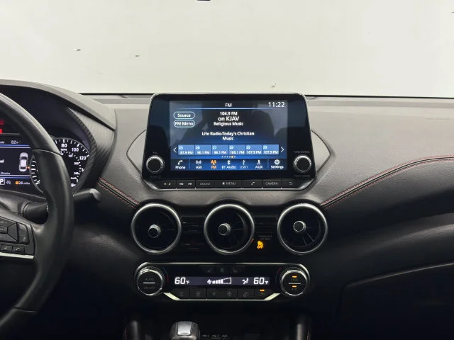 Used 2024 Atlantic Gray Metallic/Super Black Nissan SR image 4
