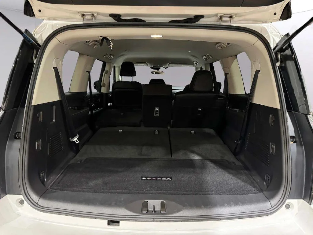 Certified Used 2026 White Nissan SV image 29