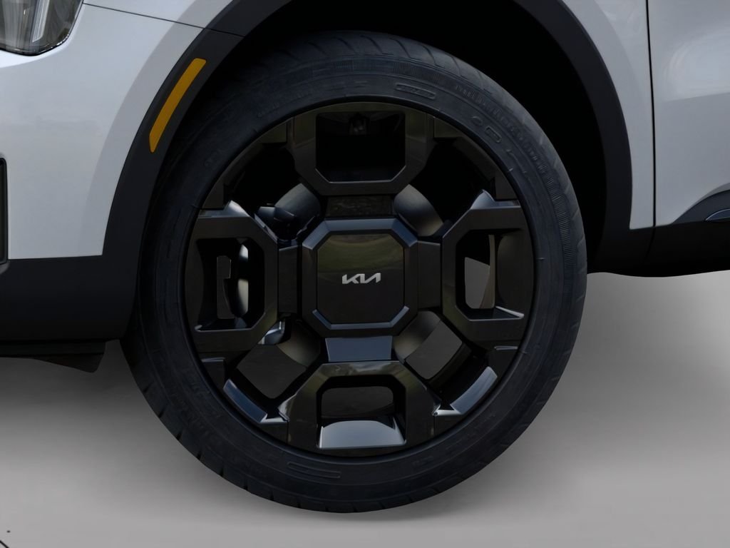 New 2026 White Kia X-Line EX image 9