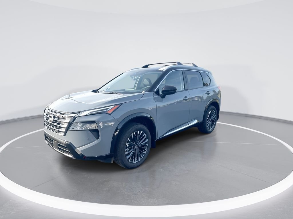 New 2026 Boulder Gray Pearl / Super Black Two-tone Nissan Platinum image 4