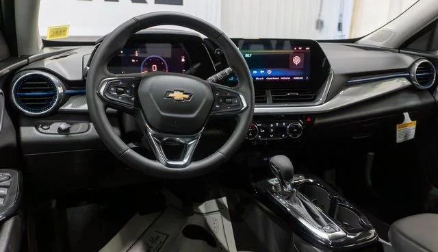 New 2026 Summit White Chevrolet LT image 11