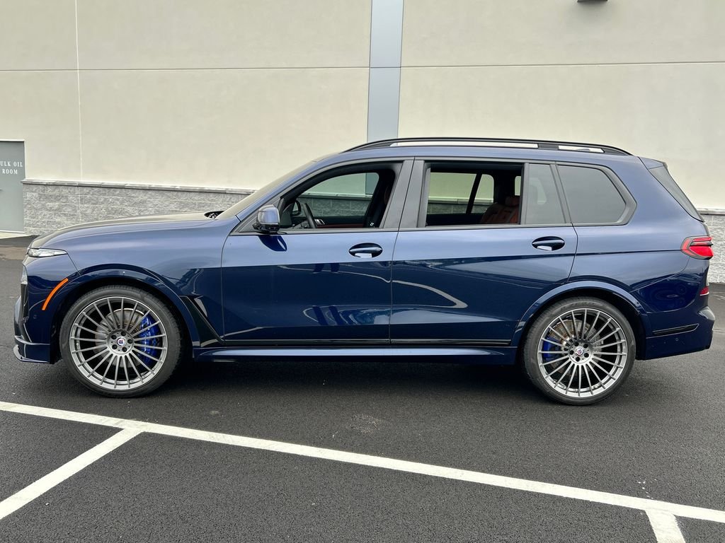 Used 2025 Blue BMW ALPINA XB7 image 4