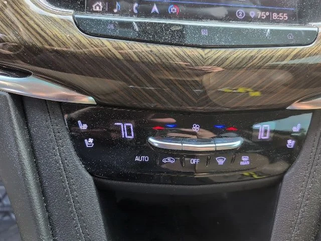 Used 2020 Black Cadillac Sport image 23
