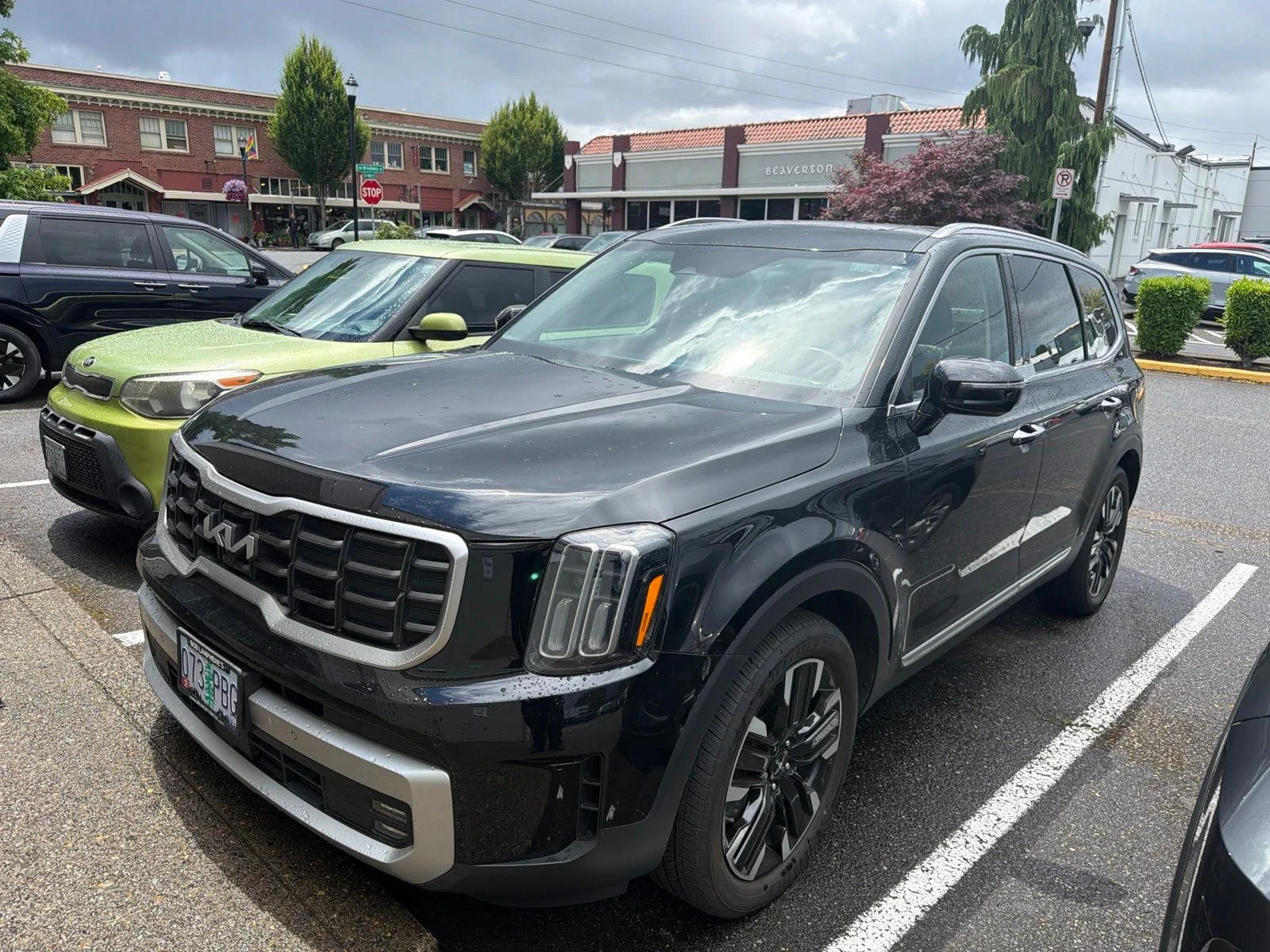 Used 2023 Black Kia SX image 1