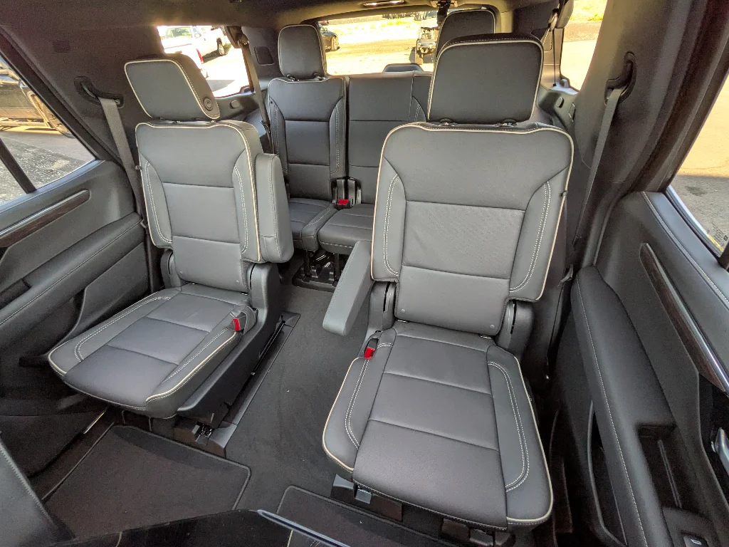 New 2026 Polar White Tricoat Chevrolet Premier image 21
