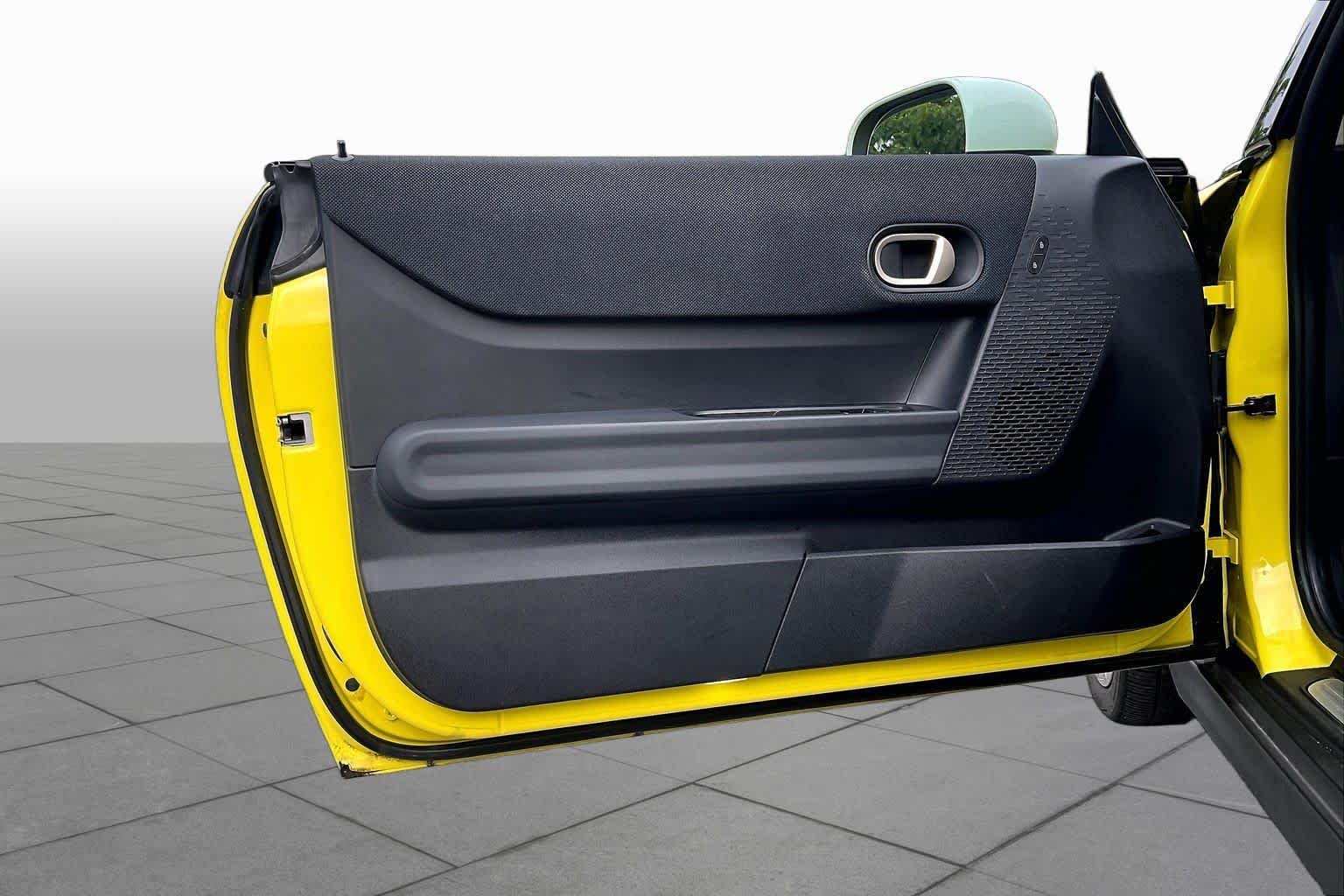 Used 2025 Sunny Side Yellow MINI Cooper S image 20