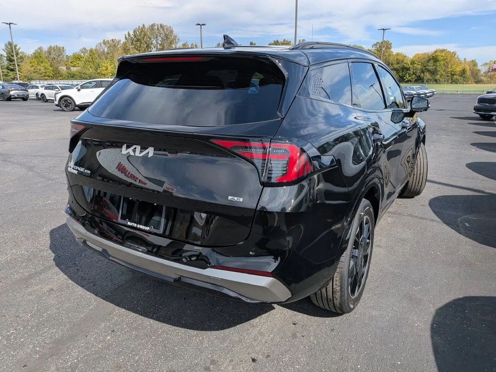 New 2027 Fusion Black Kia SX-Prestige image 34