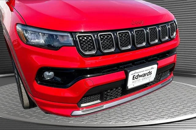 Used 2023 Red Jeep Limited image 32