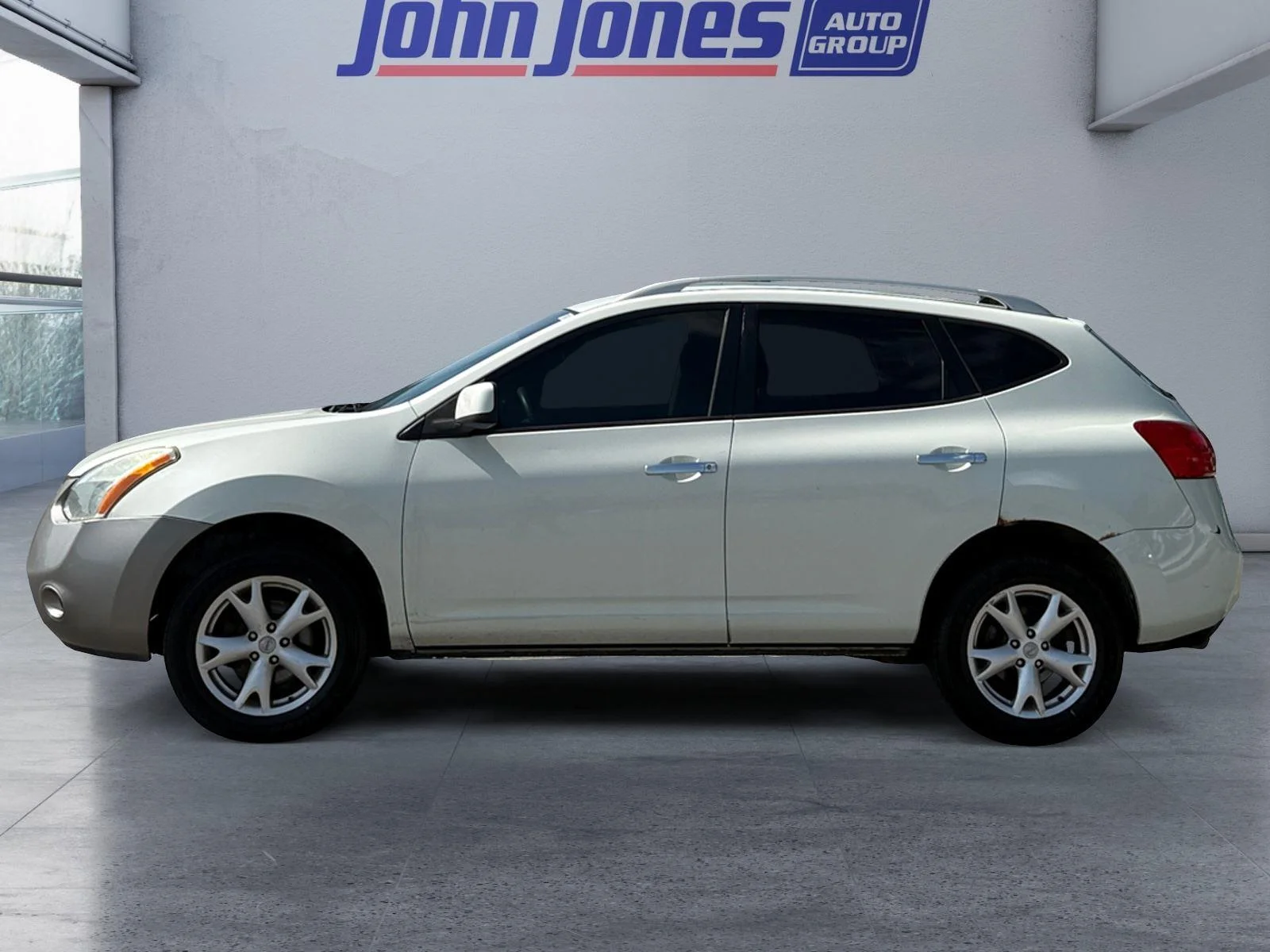 Used 2010 Nissan Rogue SL with VIN JN8AS5MV9AW130282 for sale in Scottsburg, IN