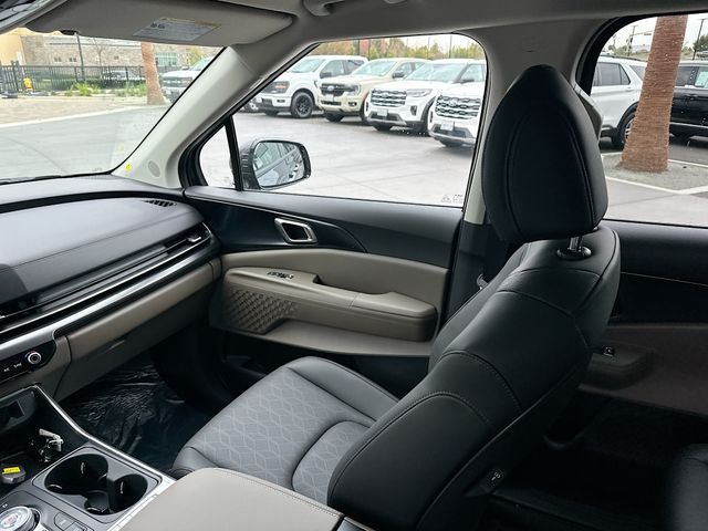 Certified Used 2026 Metal Kia LXS image 23