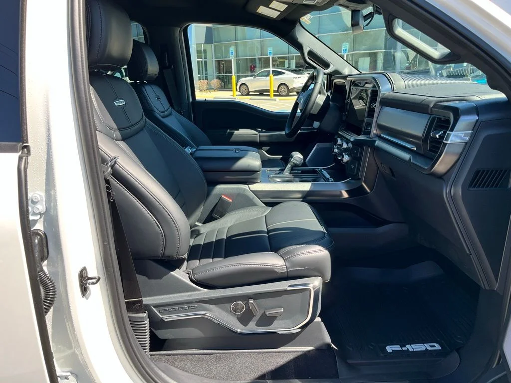New 2026 White Ford Platinum image 6