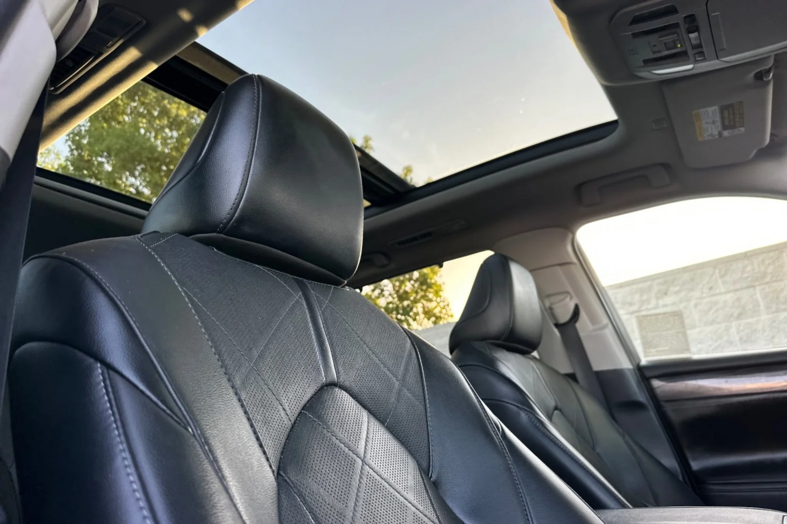 Certified Used 2022 Moon Dust Toyota Platinum image 17