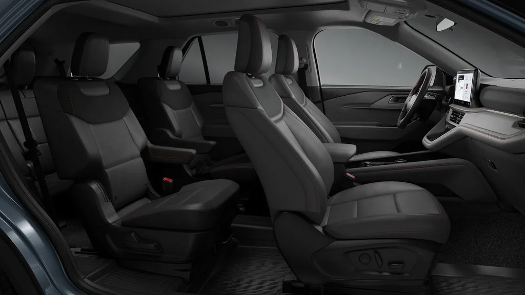 New 2026 Vapor Blue Metallic Ford Active image 6